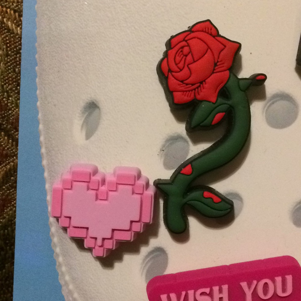 Crocs charms - Picture 2 of 5
